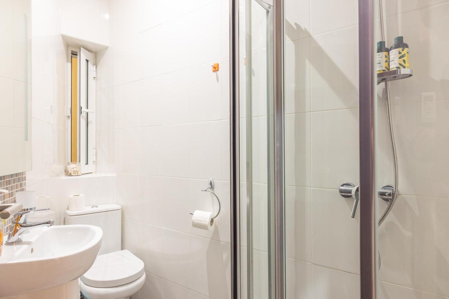 Balluta Bay Spacious Apt - 2Br Sliema Exterior photo